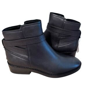 Cole Haan Rosalyn Ankle Strap Boots NEW Size Women’s 7.5B Waterproof Leather